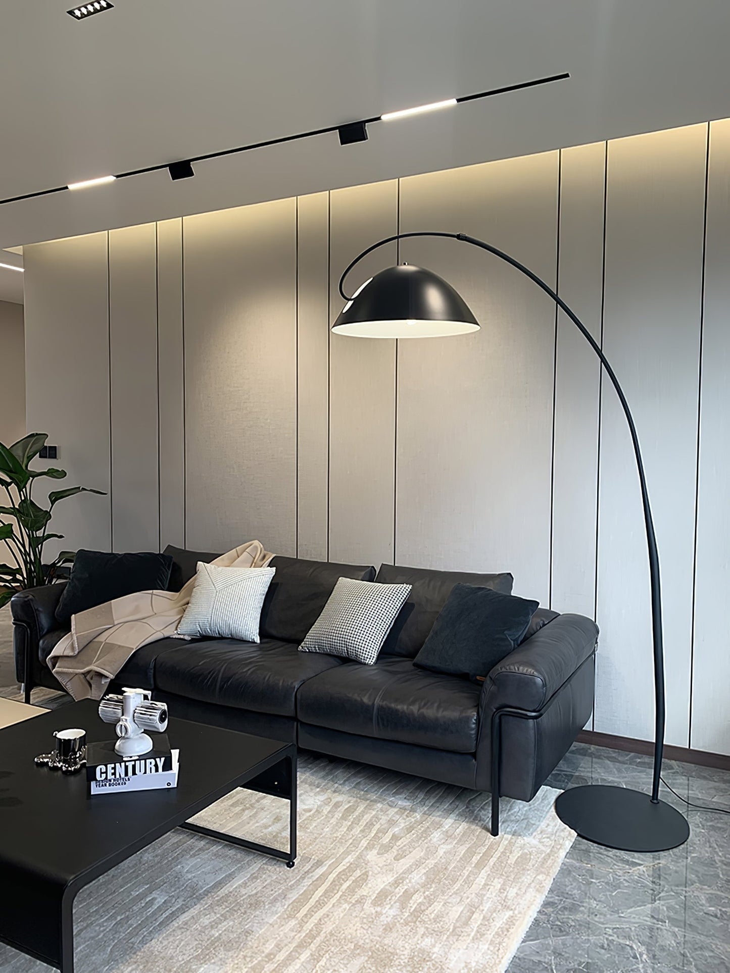 Verse Arc Floor Lamp Floor lamp