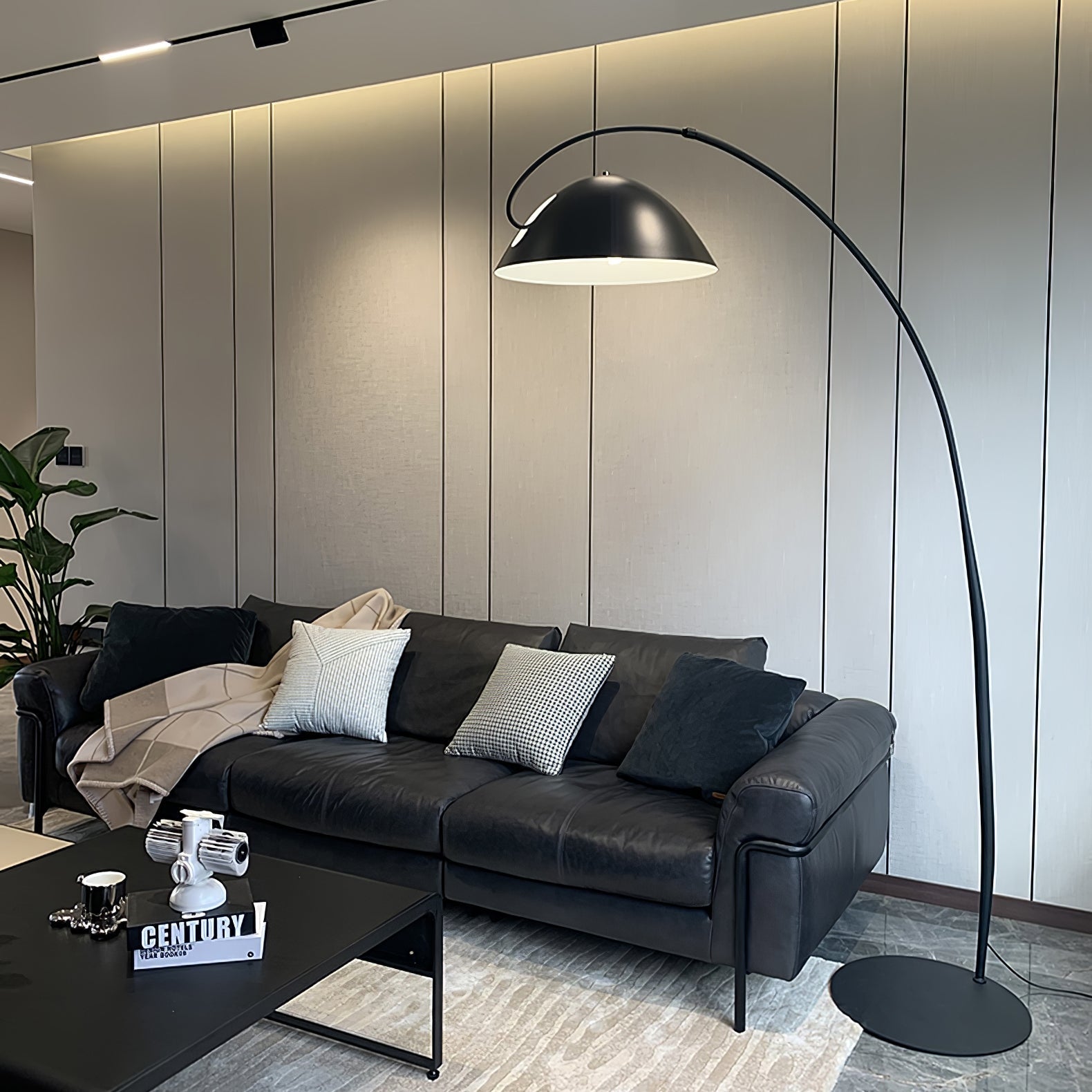 Verse Arc Floor Lamp Floor lamp