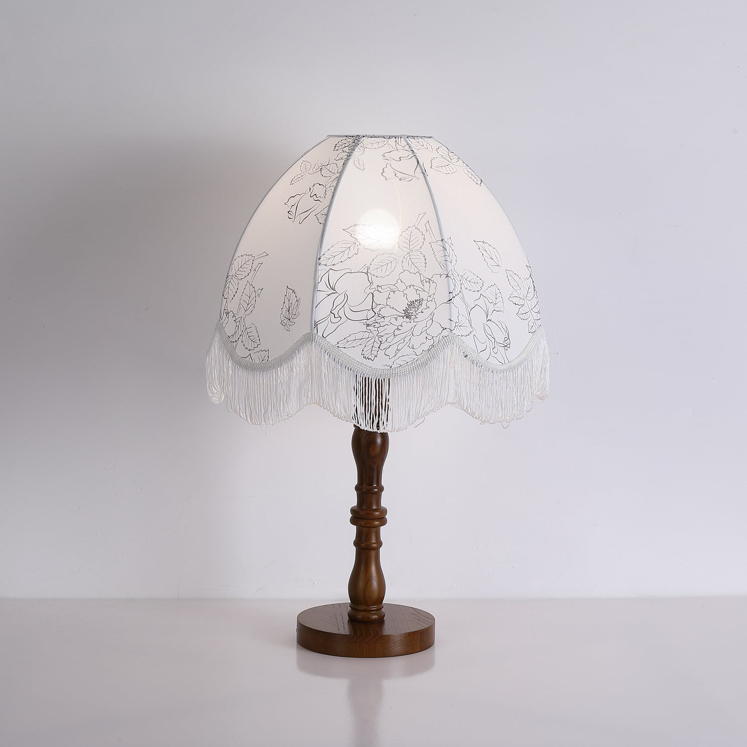 Printed Tassel Table Lamp Table lamp