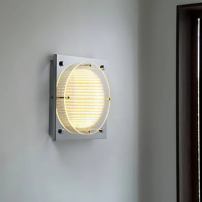 Prism Shield Wall Sconce ? 9.4″ x H 9.4″ / Chrome / Warm Light Wall lamp