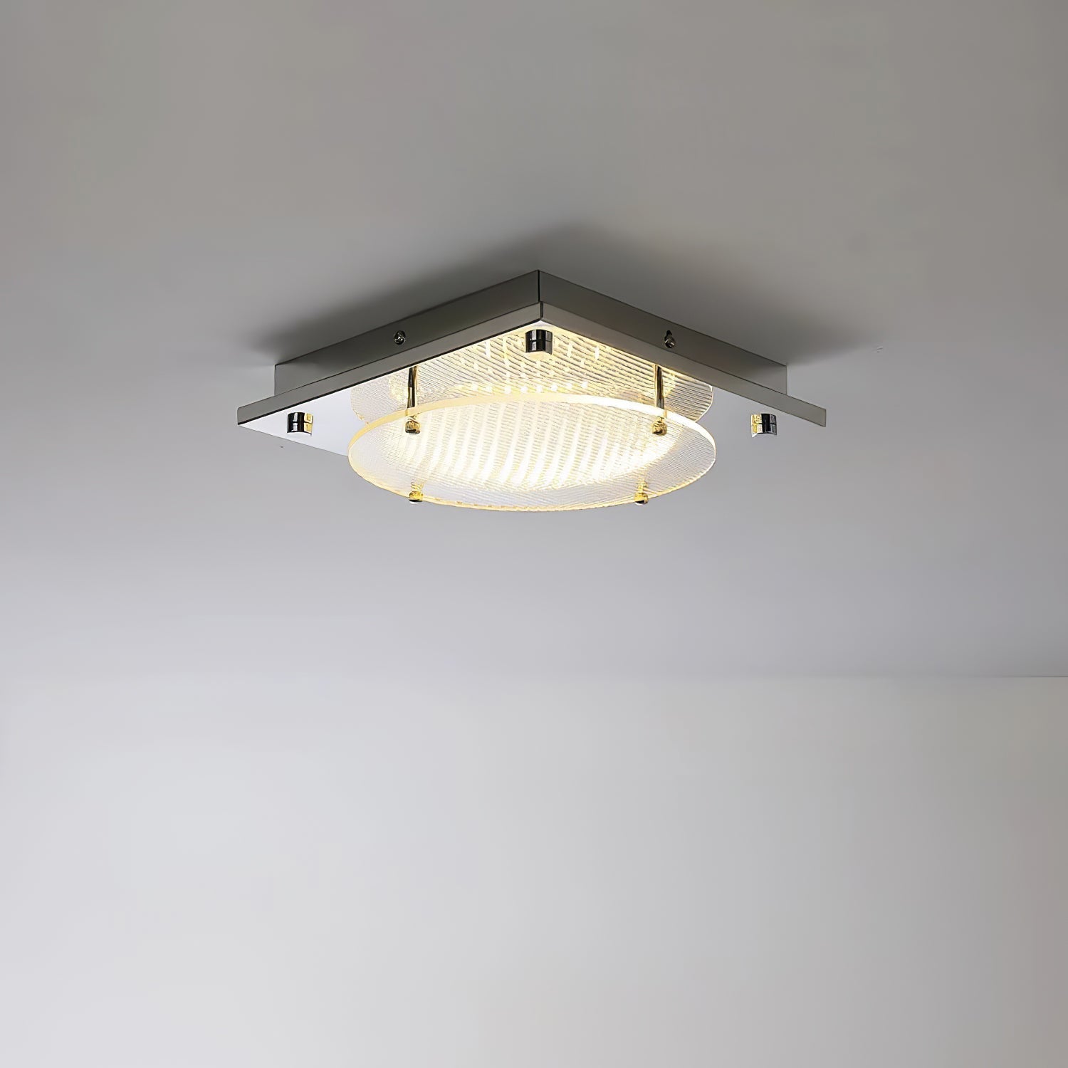 Prism Shield Wall Sconce ? 9.4″ x H 9.4″ / Chrome / Warm Light Wall lamp