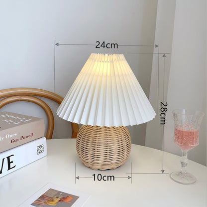Rattan Pleated Table lamp Dia 9.4″ x H 11″ / Dia 24cm x H 28cm / White & Nature rattan / USB Plug 灯具