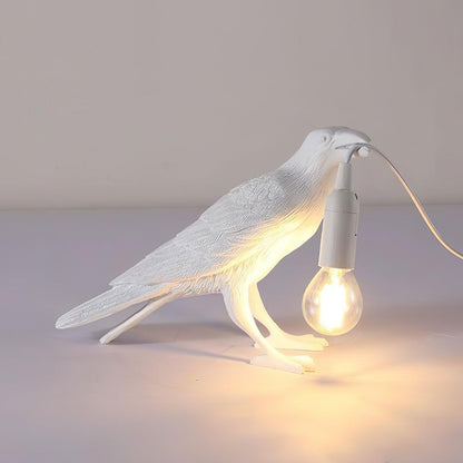 Raven Resin Table Lamp L 12″ x H 7.1″ / L 30.5cm x H 18cm / White / US Plug Table lamp