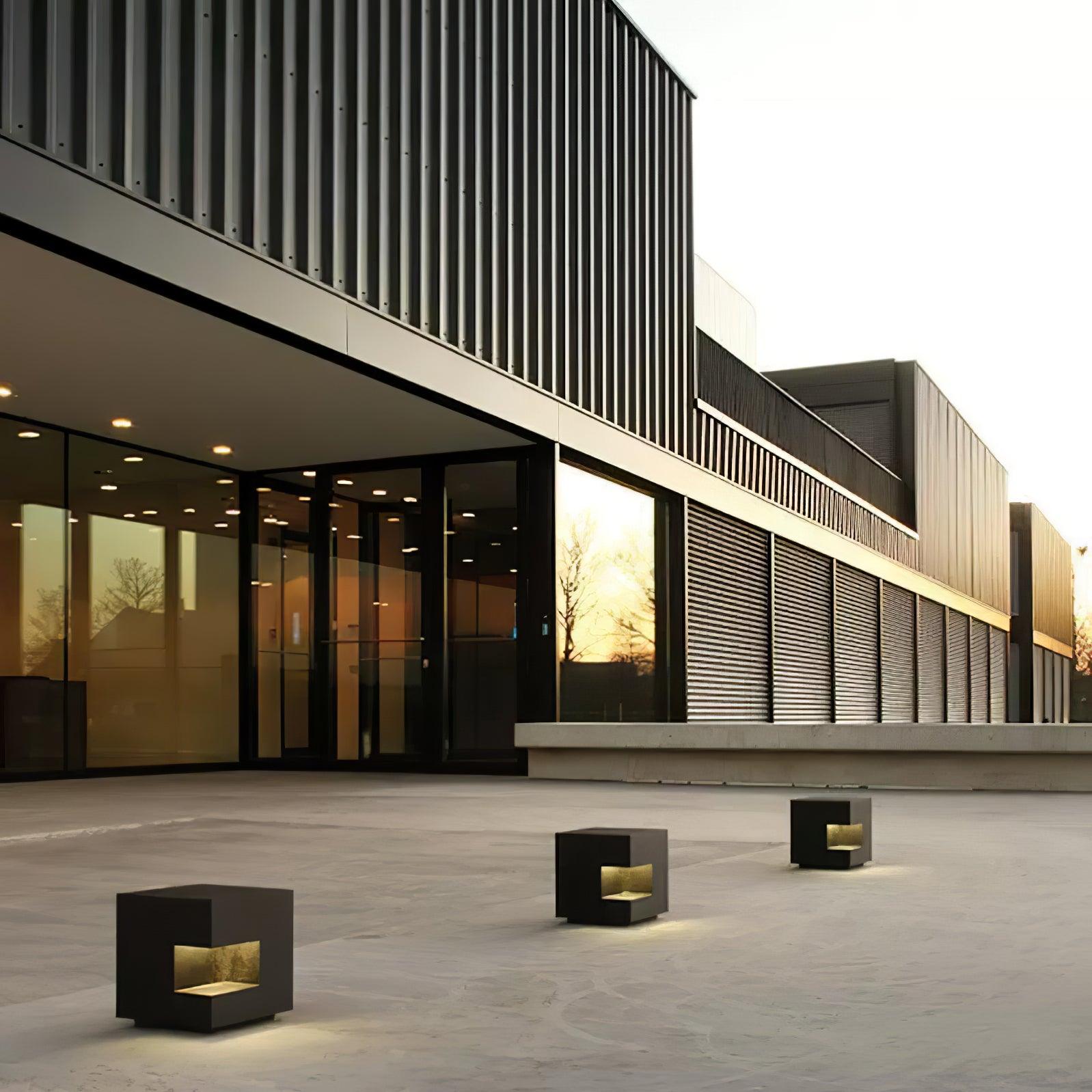 Regular Cube Post Outdoor Light Table lamp