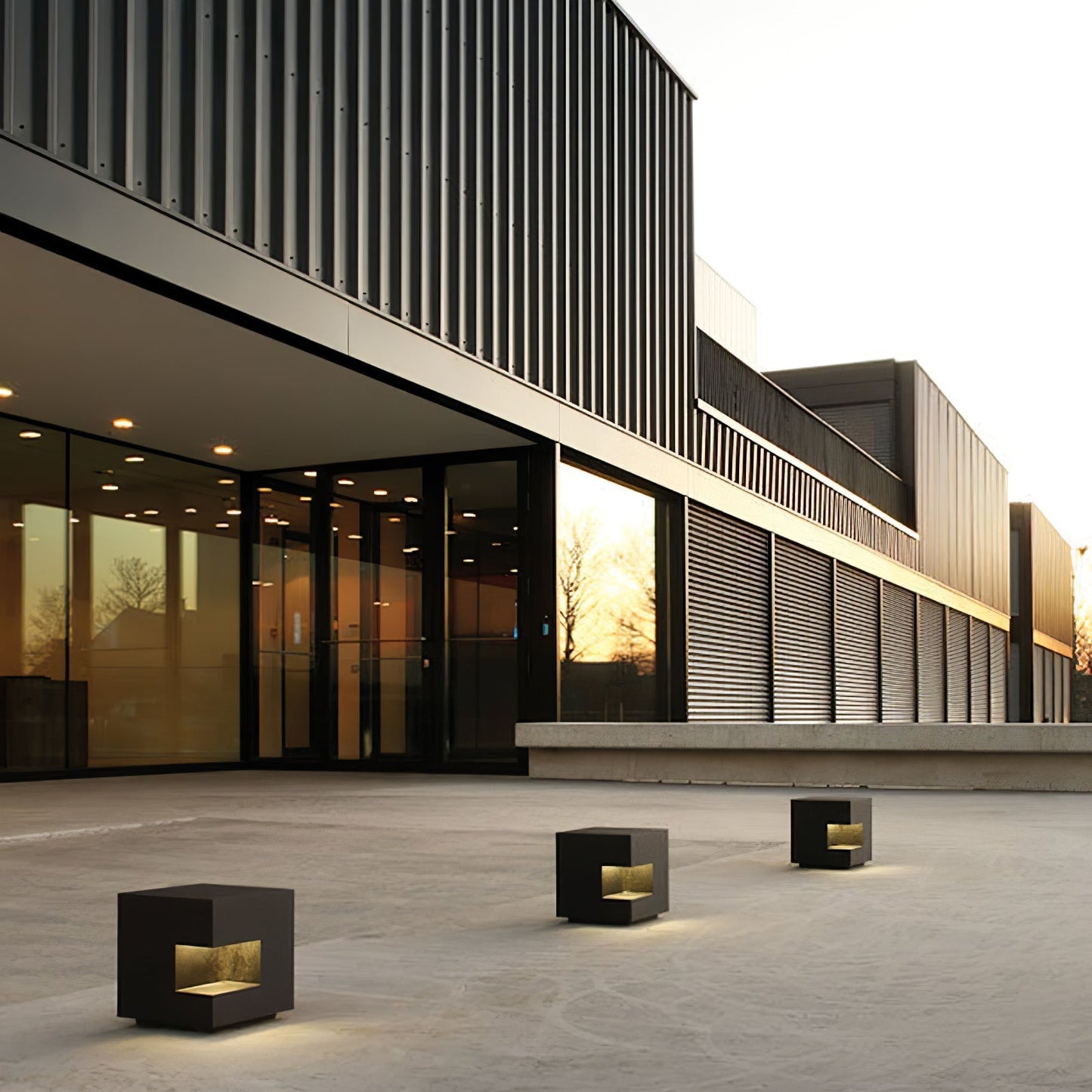 Regular Cube Post Outdoor Light Table lamp