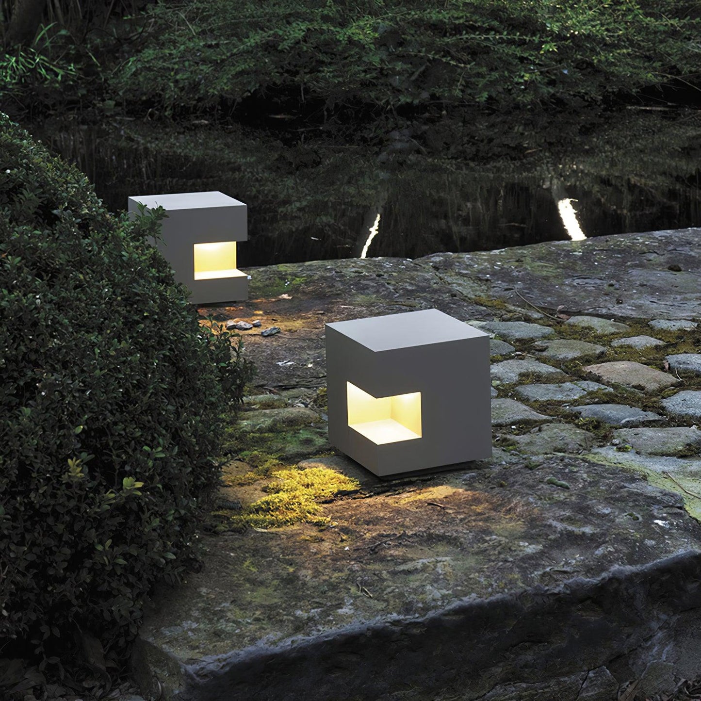 Regular Cube Post Outdoor Light Table lamp