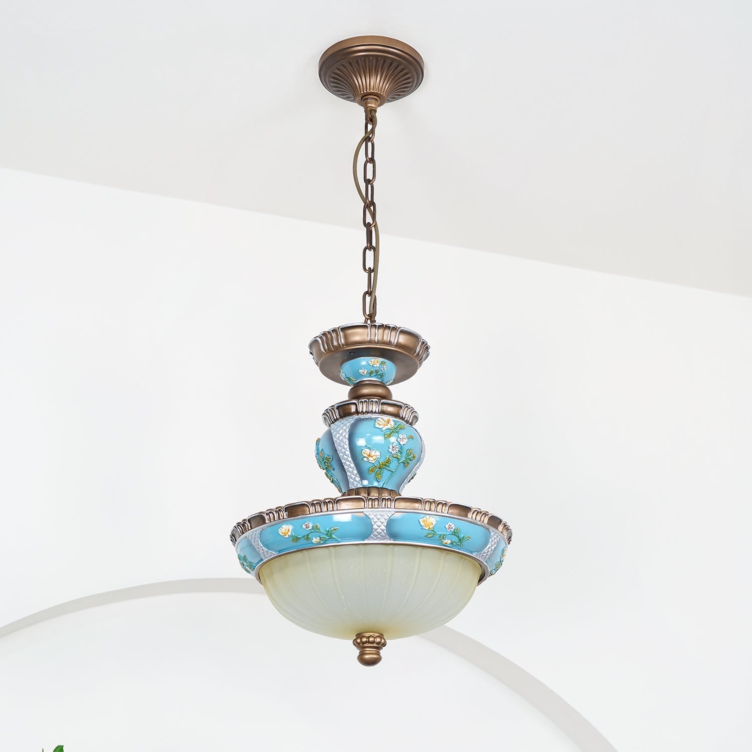Retro Floral Resin Pendant Light Dia 15″ x H 18.3″ / Dia 38cm x H 46.5cm / Blue Pendant light