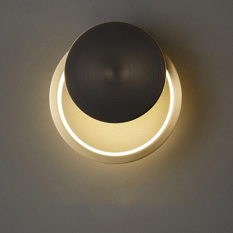 Ring Shaped LED Wall Light Dia 5.9″ x H 6.3″ / Dia 15cm x H 16cm / Brass & Black / Three-Color Changing Light Wall lamp