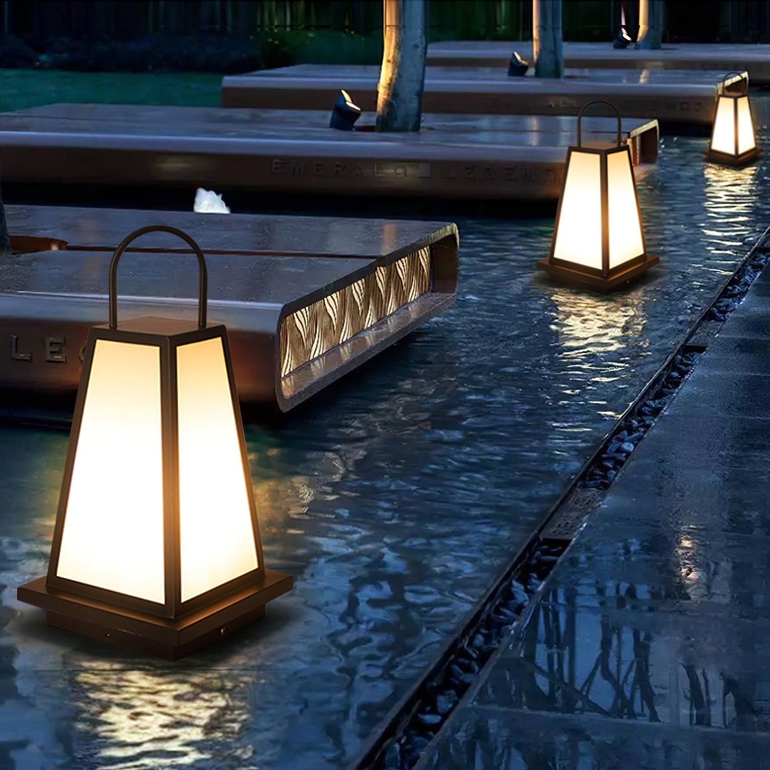 Roam Lantern Garden Outdoor Lamp Dia 9.8″ x H 19.7″ / Dia 25cm x H 50cm / Black & White / Warm Light Table lamp