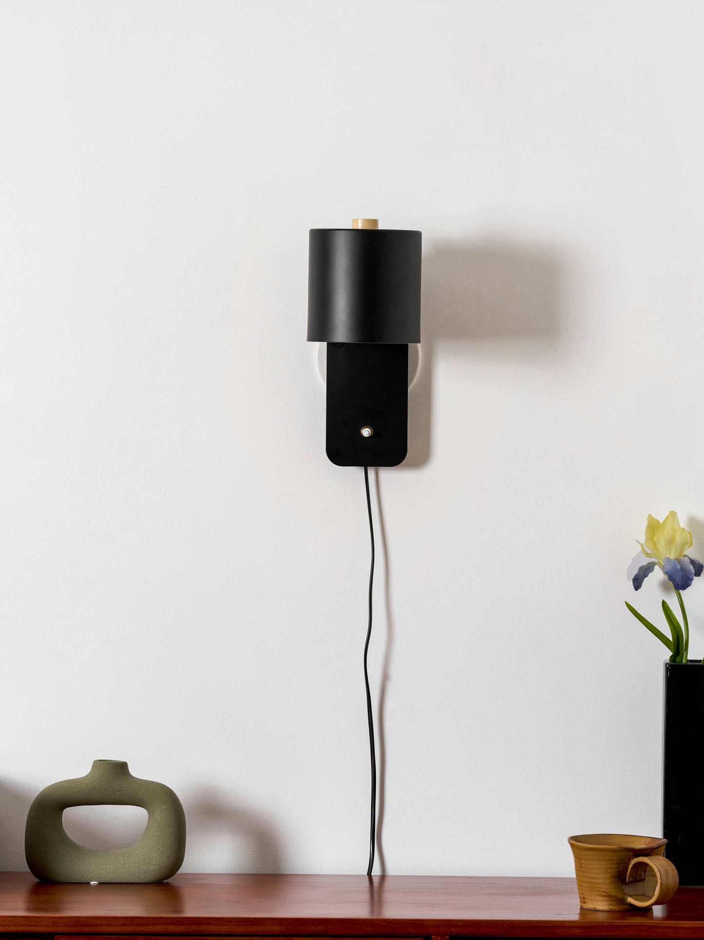 Rotatable Cylinder Plug-in Wall Lamp 1001 Wall lamp
