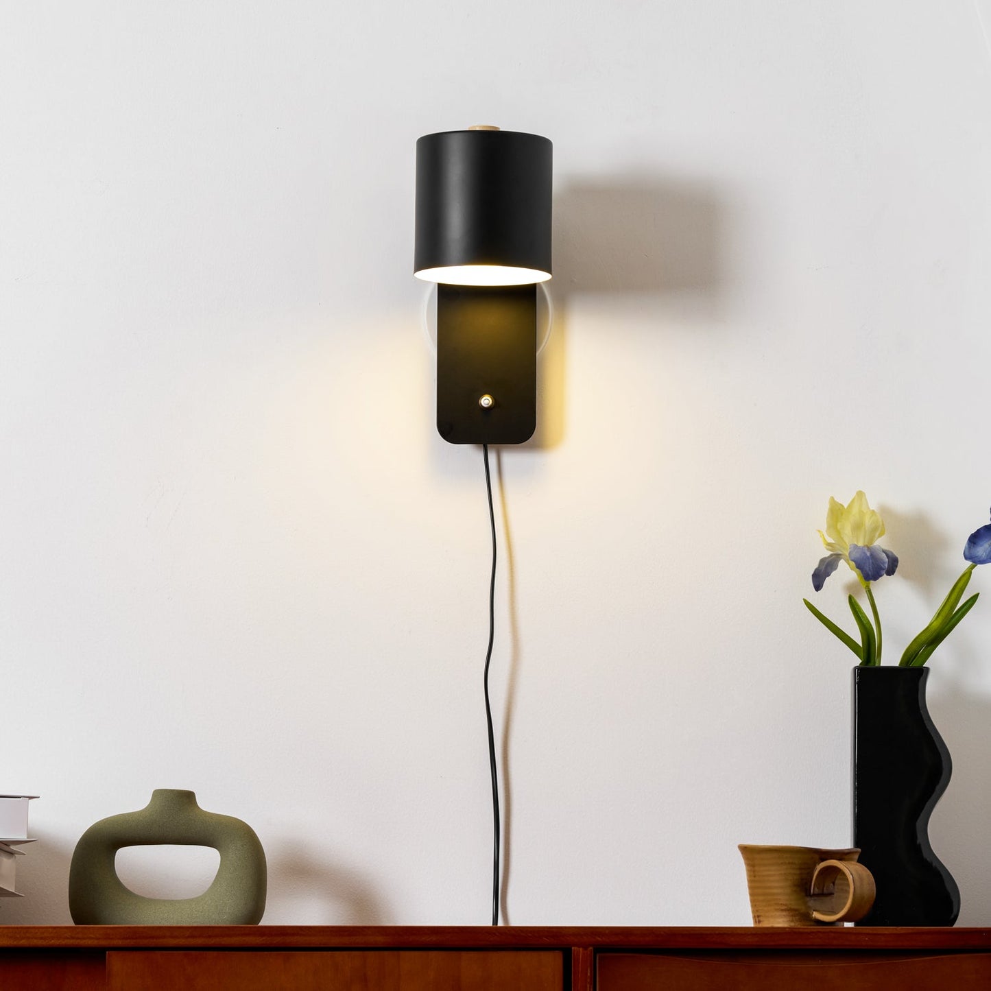 Rotatable Cylinder Plug-in Wall Lamp 1001 Wall lamp