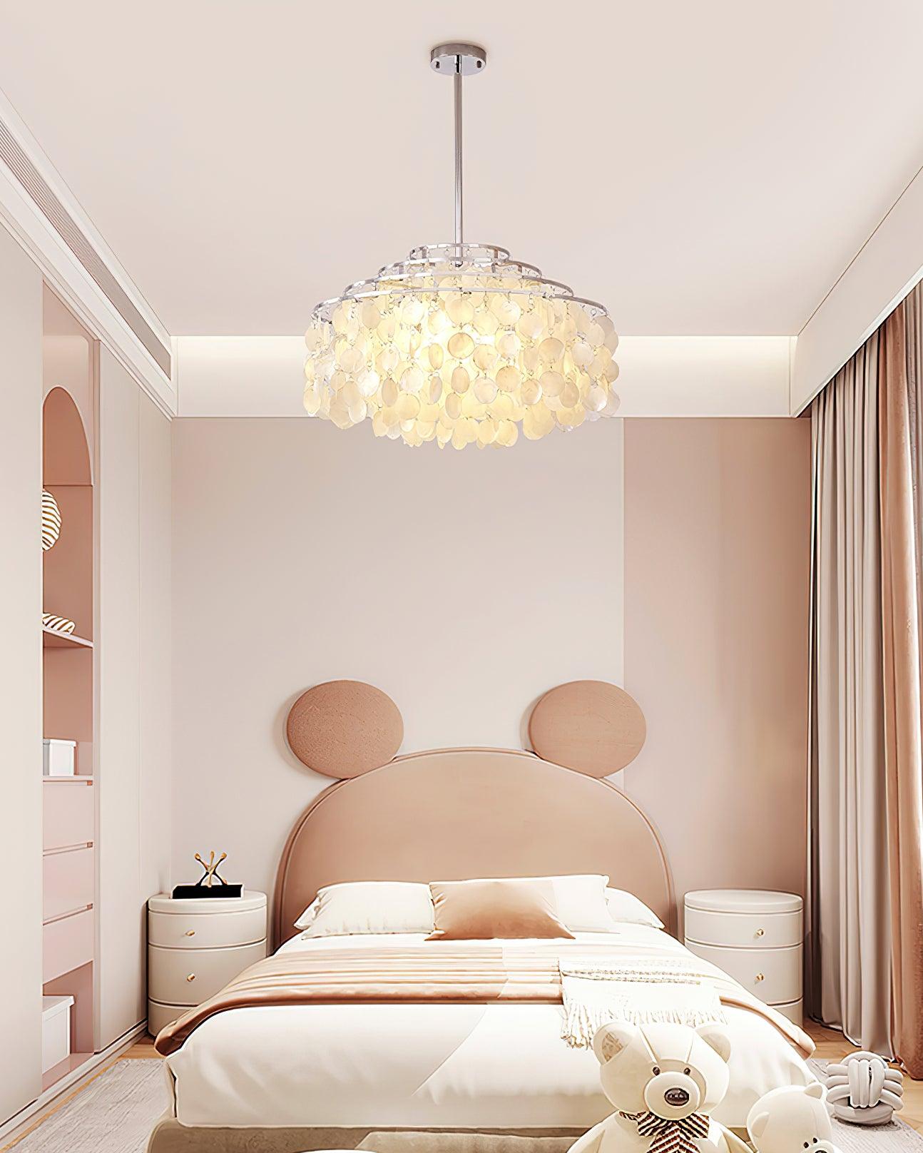 Round Shell Chandelier B Chandelier
