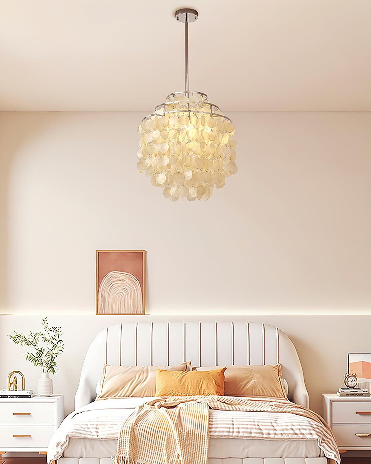 Round Shell Chandelier B Chandelier