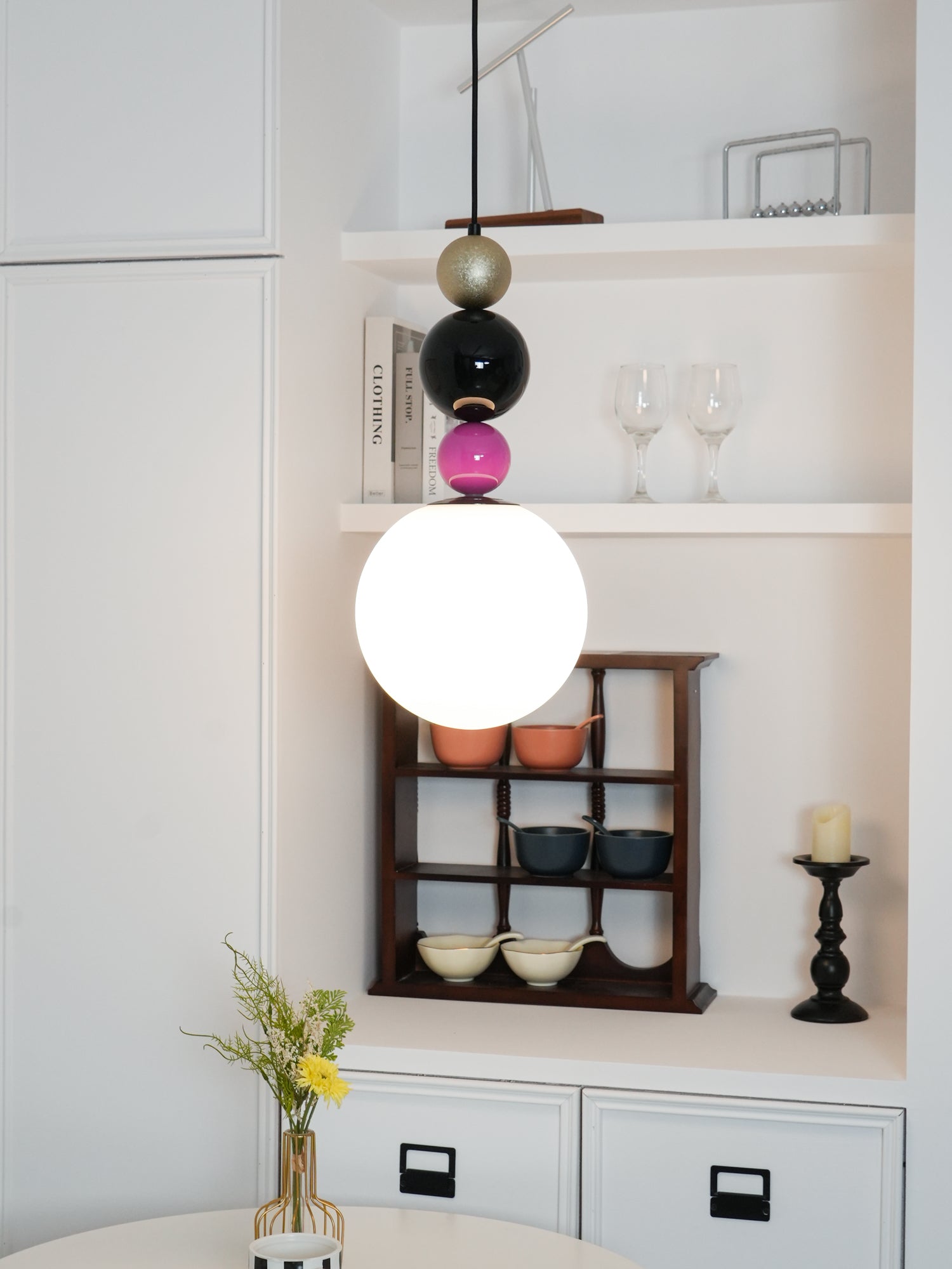 Round Balls Stacking Pendant Lamp Dia 9.8″ x H 22.8″ / Dia 25cm x H 58cm / Pink & Black Pendant light