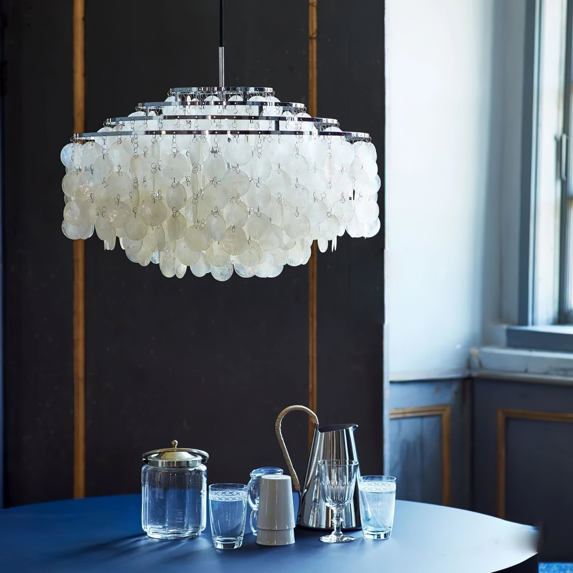 Round Shell Chandelier Chandelier