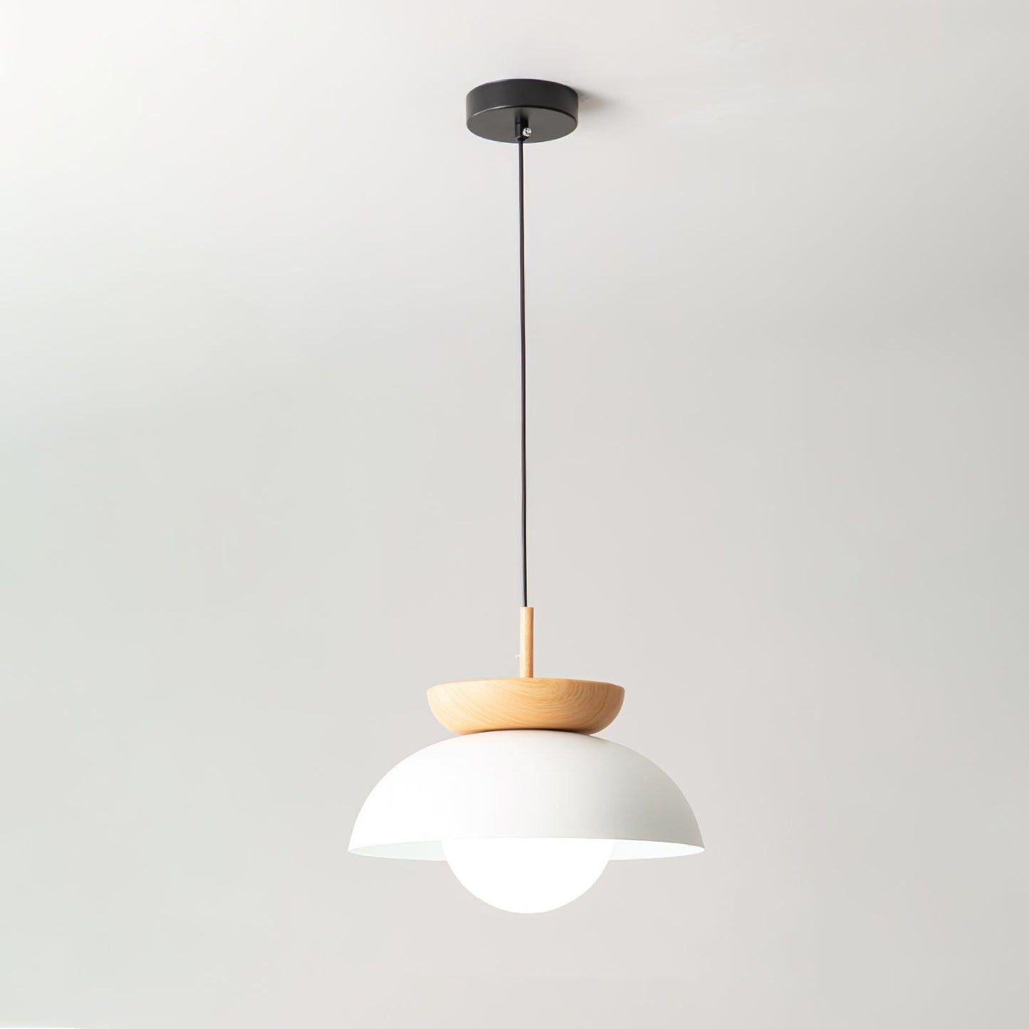 Savie Pendant Lamp Model C Dia 11.8″ x H 10.6″ / Dia 30cm x H 27cm Pendant light