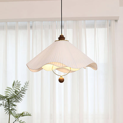 Scallop Edge Pendant Light Pendant light