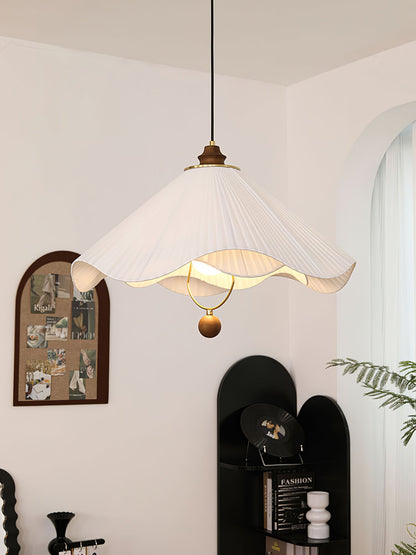Scallop Edge Pendant Light Pendant light