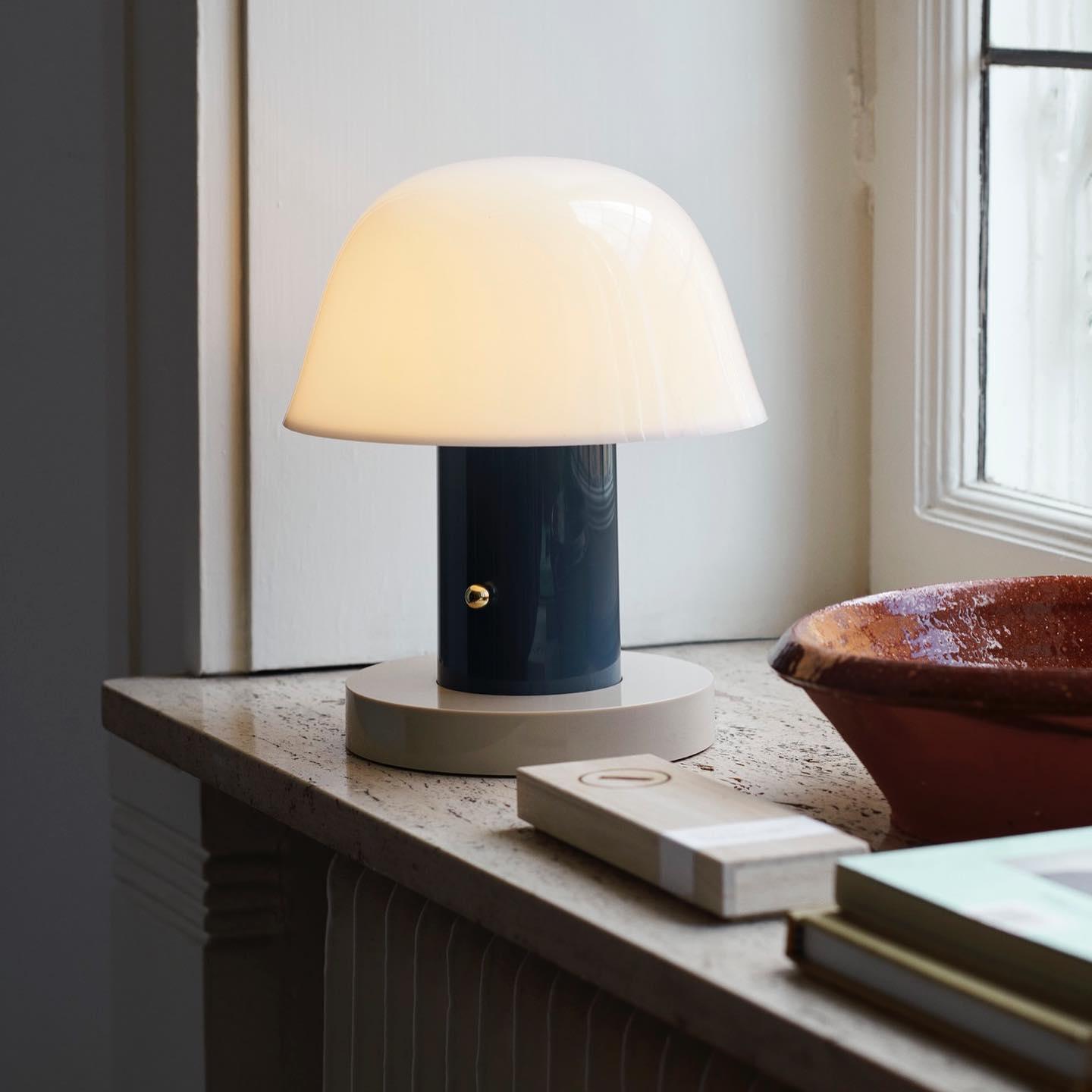 Mushroom Bliss Cordless Lamp Table lamp