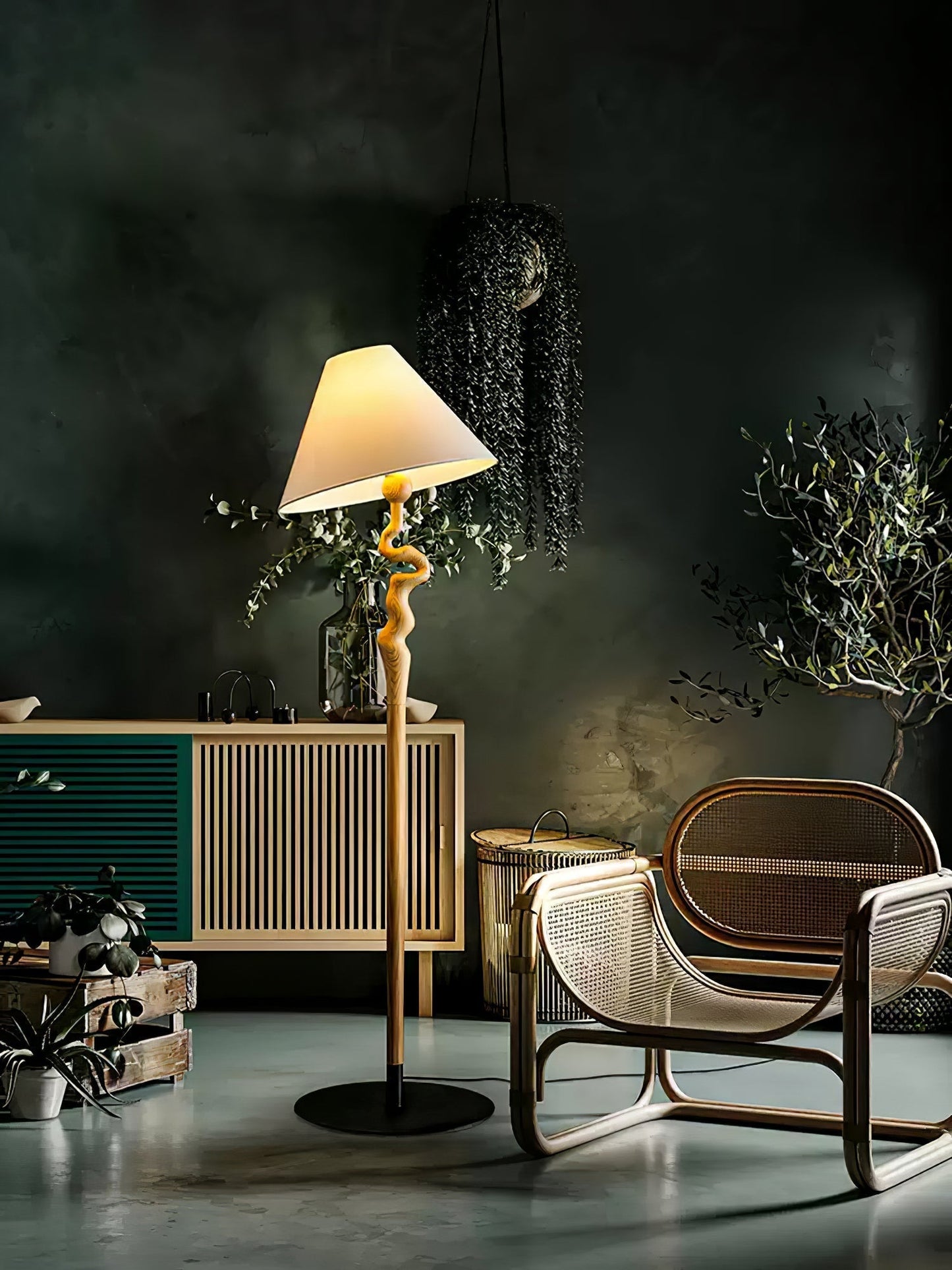 Serpentine Twist Floor Lamp Floor lamp