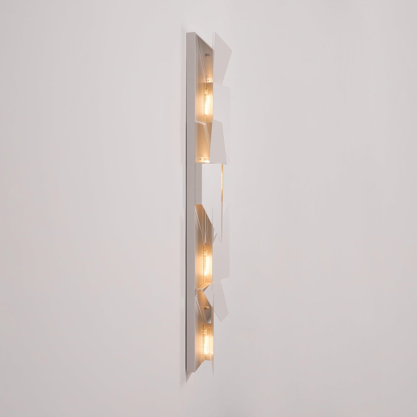 Shadows Rechargeable Grand Sconce Wall lamp