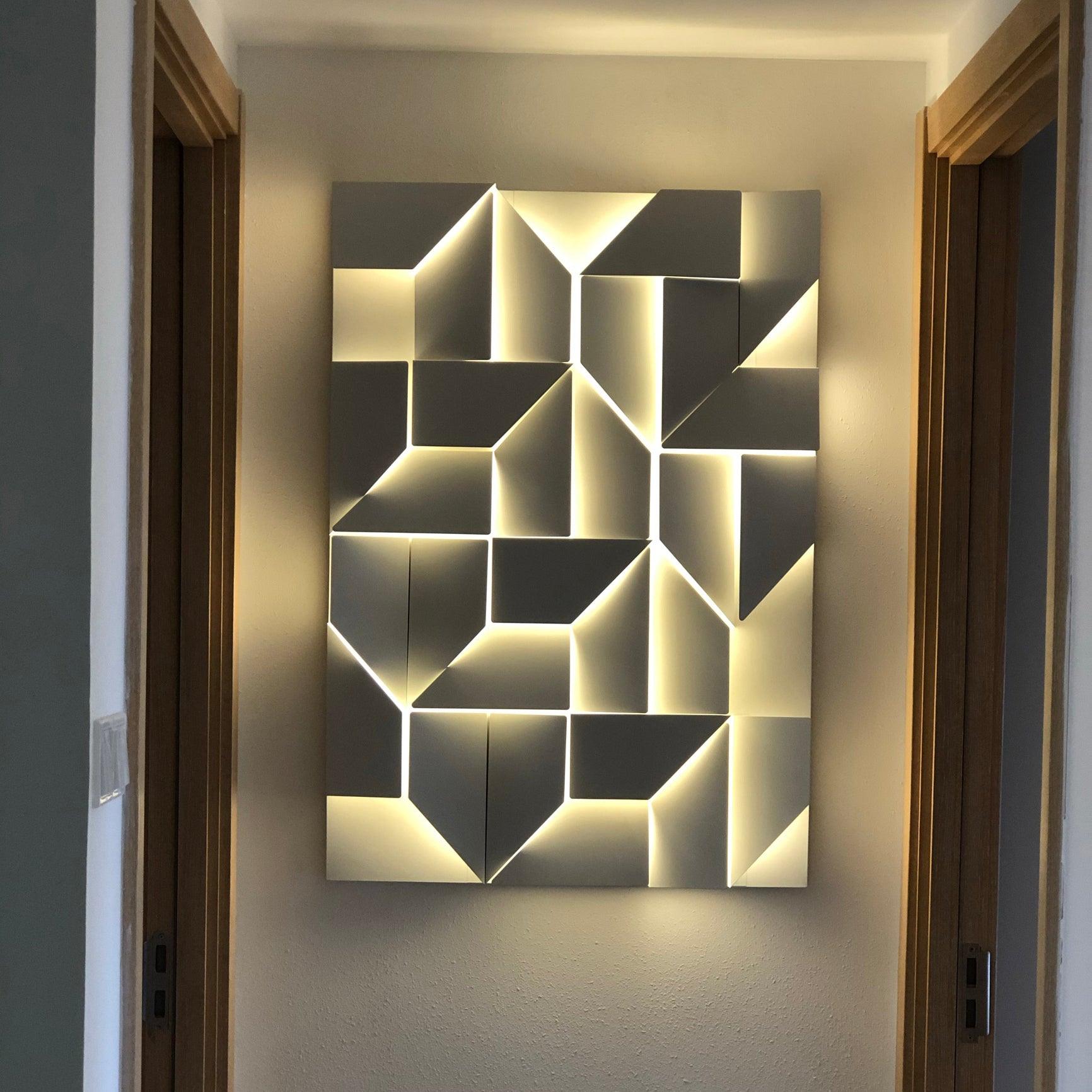 Shadows Rechargeable Grand Sconce Wall lamp