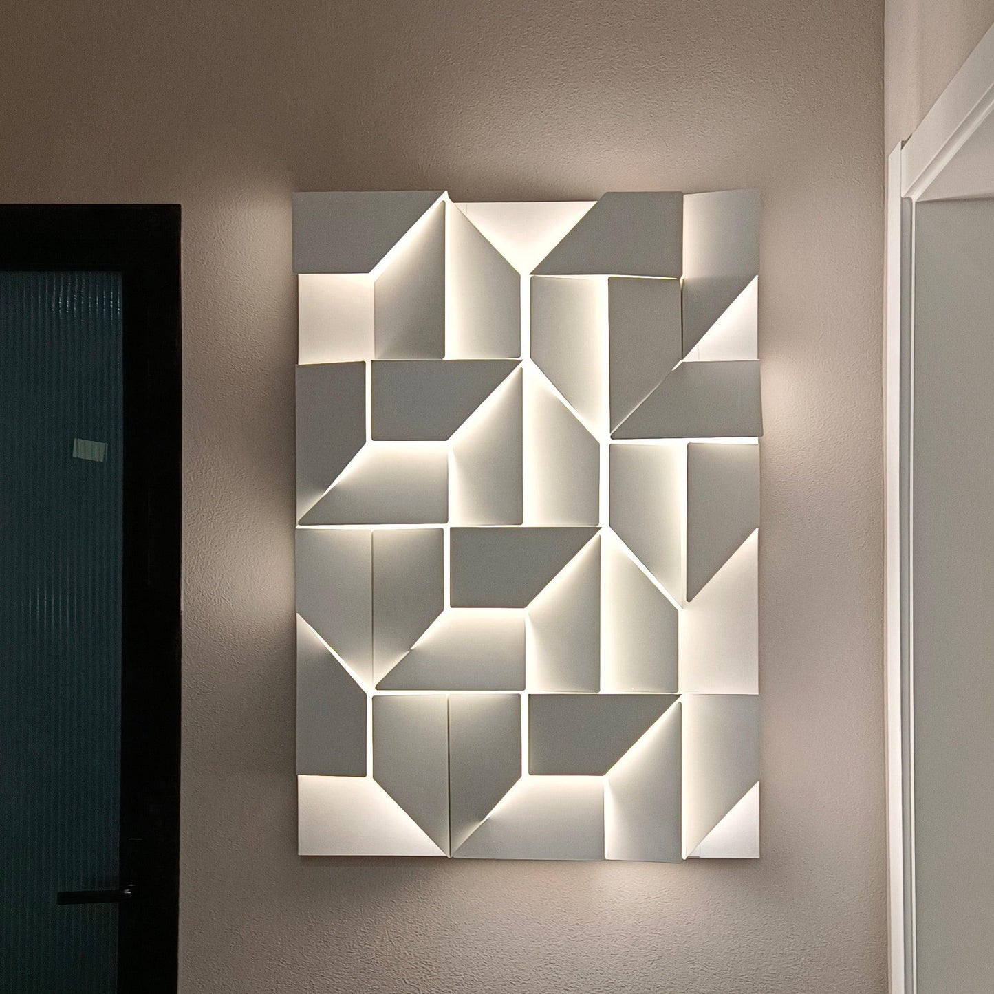 Shadows Rechargeable Grand Sconce Wall lamp