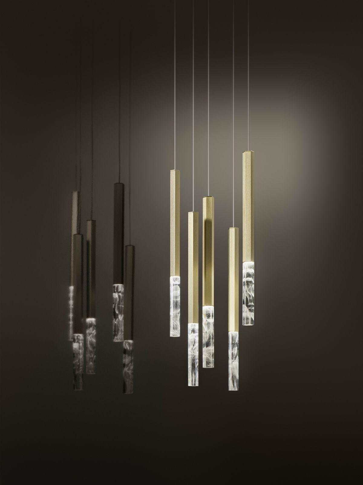 Shine Vertical Plumage Suspension Pendant light
