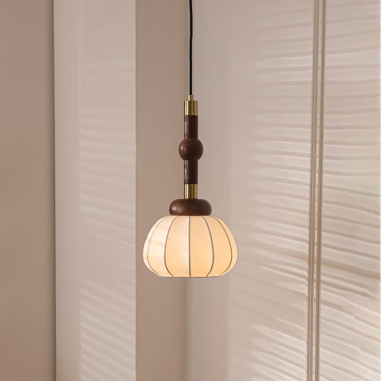 Silk Globe Pendant Lamp Pendant light