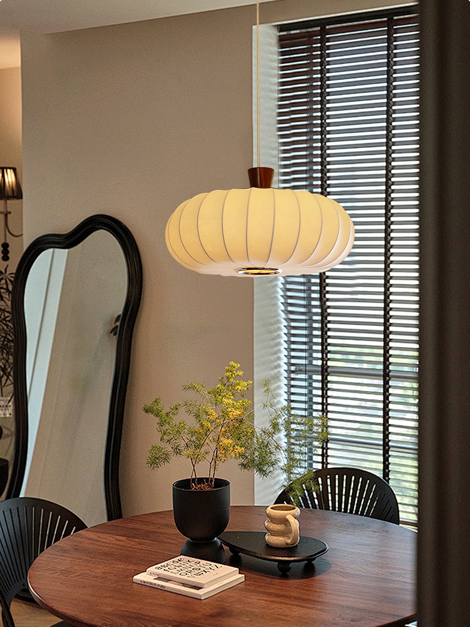 Silk Lantern Pendant Light Dia 19.7″ x H 11.8″ / White Pendant light