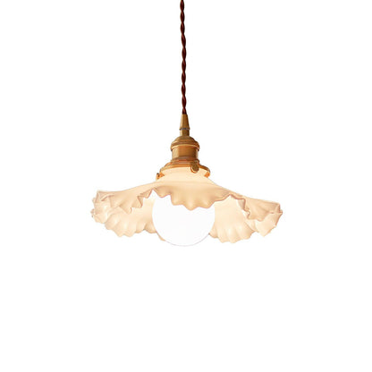 Small Floral Pendant Lamp Dia 9.8″ x H 5.9″ / Dia 25cm x H 15cm / Brass & White Pendant light