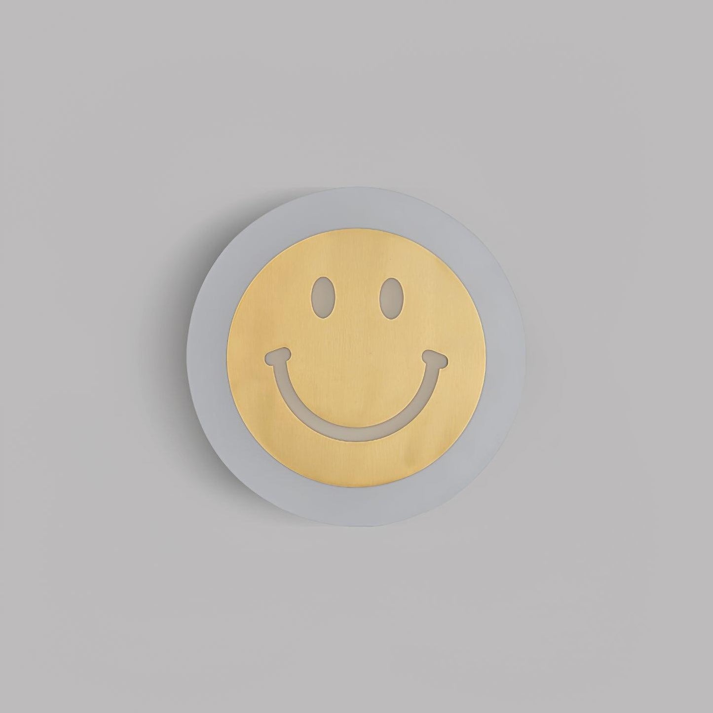 Smiley Wall Lamp ? 7.9″ x H 7.9″ / Dia 20cm x H 20cm / Brass / Three-color changing light Wall lamp