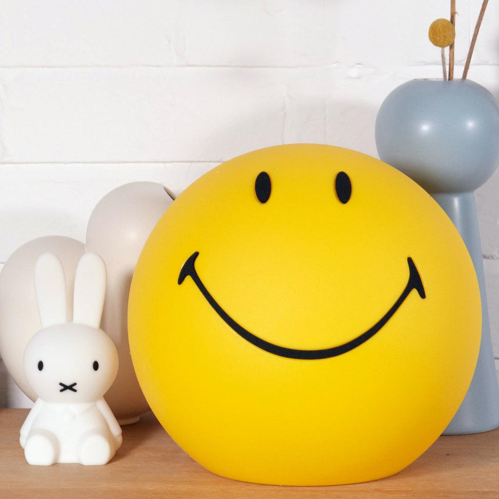 Smiling Table Lamp Table lamp