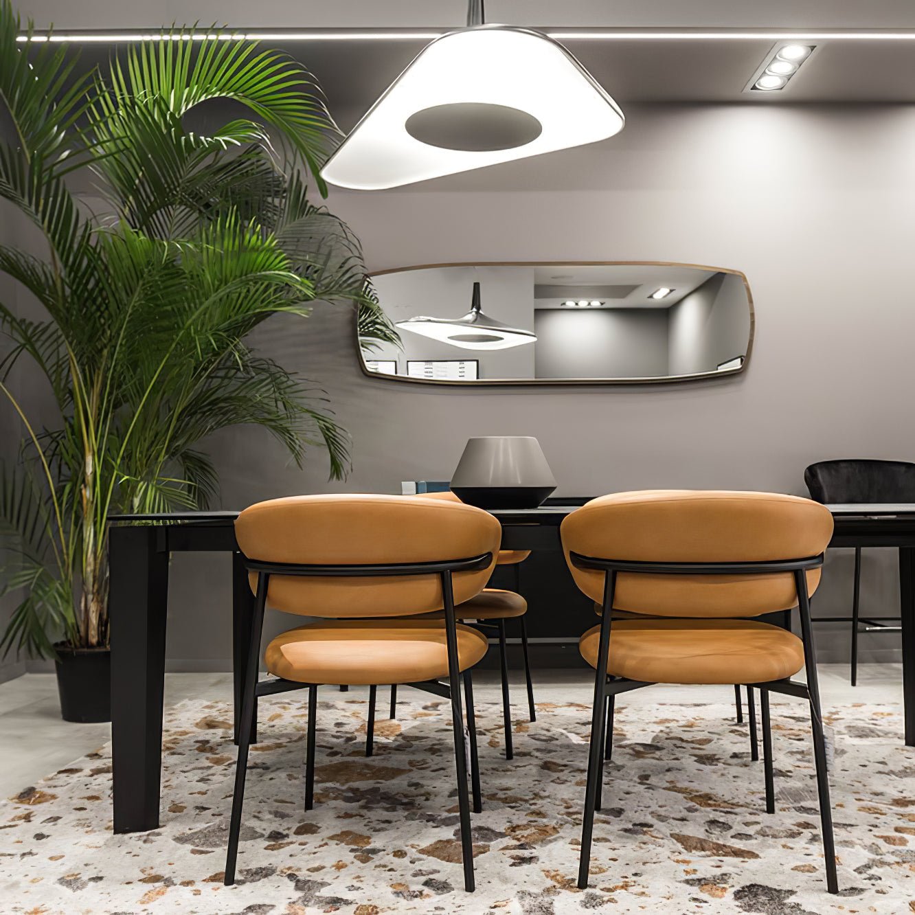 Soleil Noir Pendant Lamp Pendant light