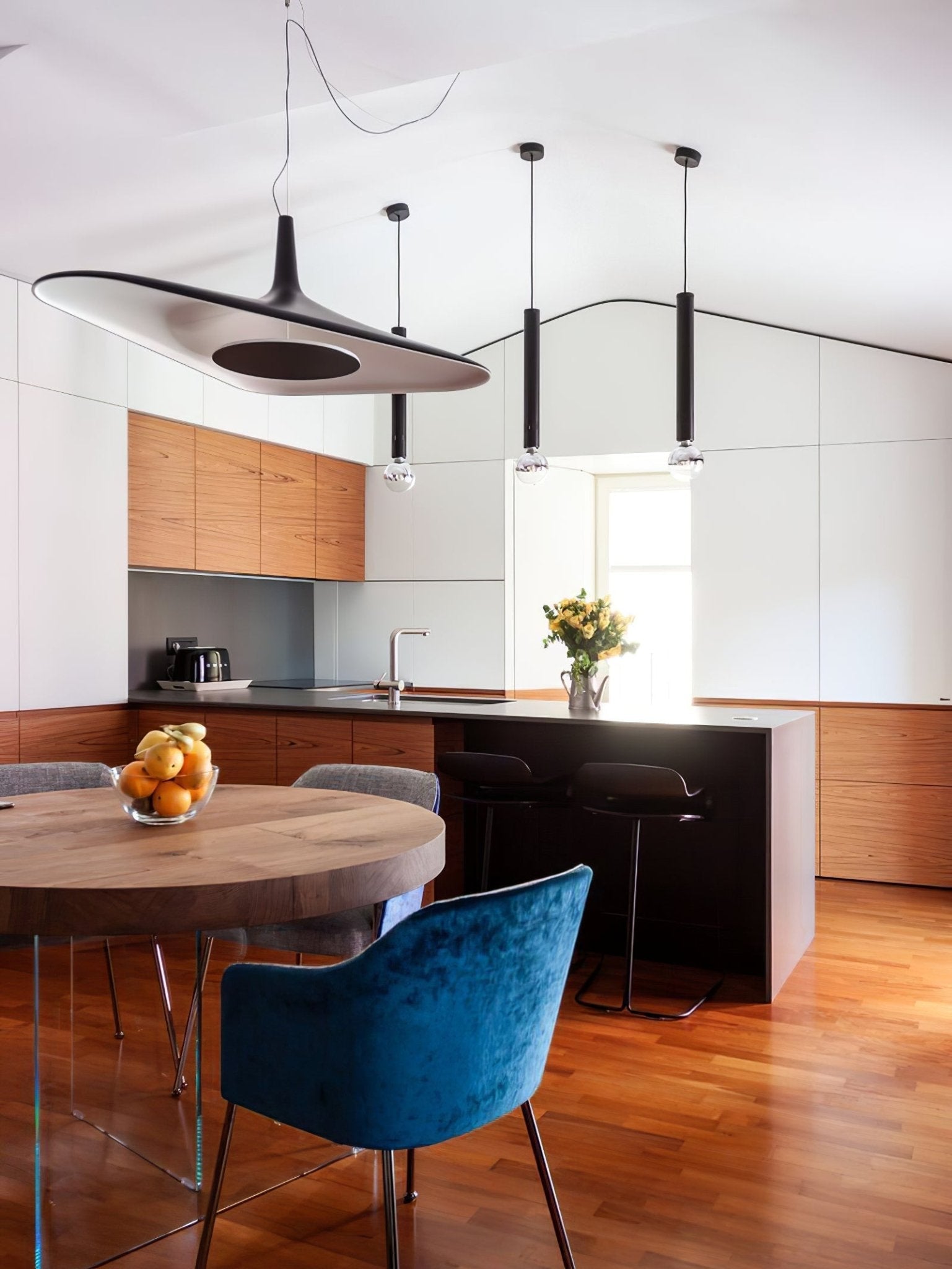 Soleil Noir Pendant Lamp Pendant light