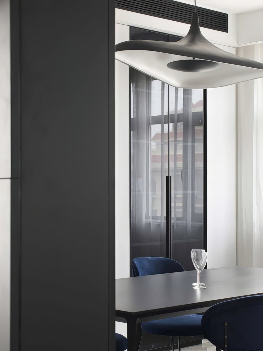 Soleil Noir Pendant Lamp Pendant light