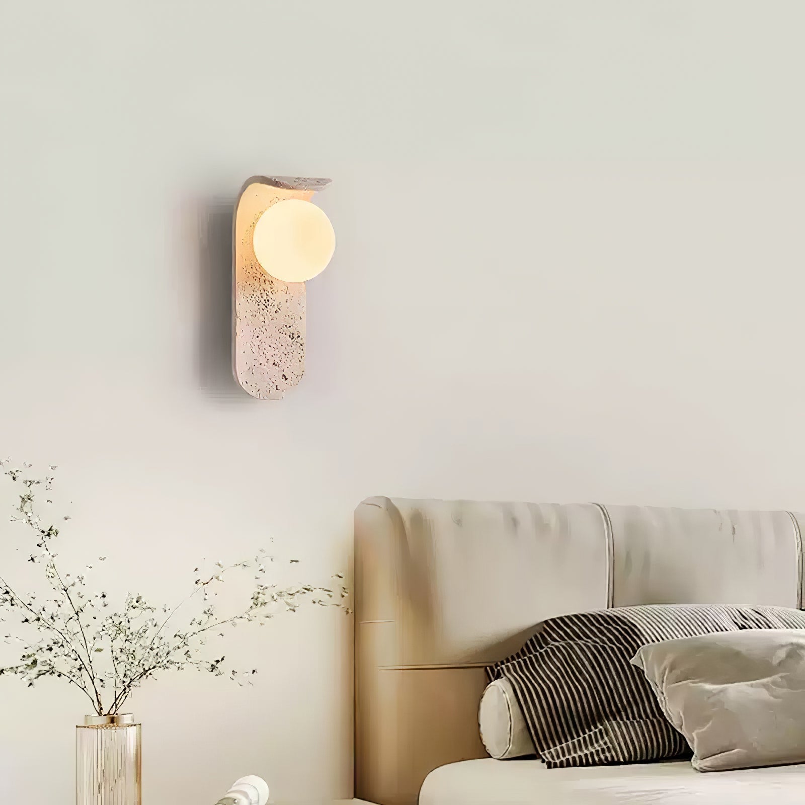 Solis Curve Wall Lamp Dia 3.5″ x H 9.8″ / Dia 9cm x H 25cm / Yellow Travertine 1001 Wall lamp