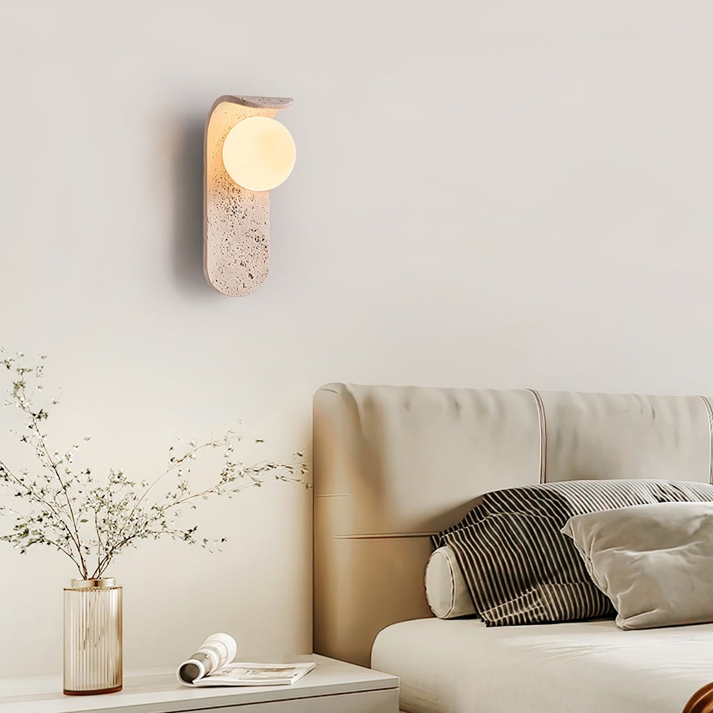 Solis Curve Wall Lamp Dia 3.5″ x H 9.8″ / Dia 9cm x H 25cm / Yellow Travertine 1001 Wall lamp