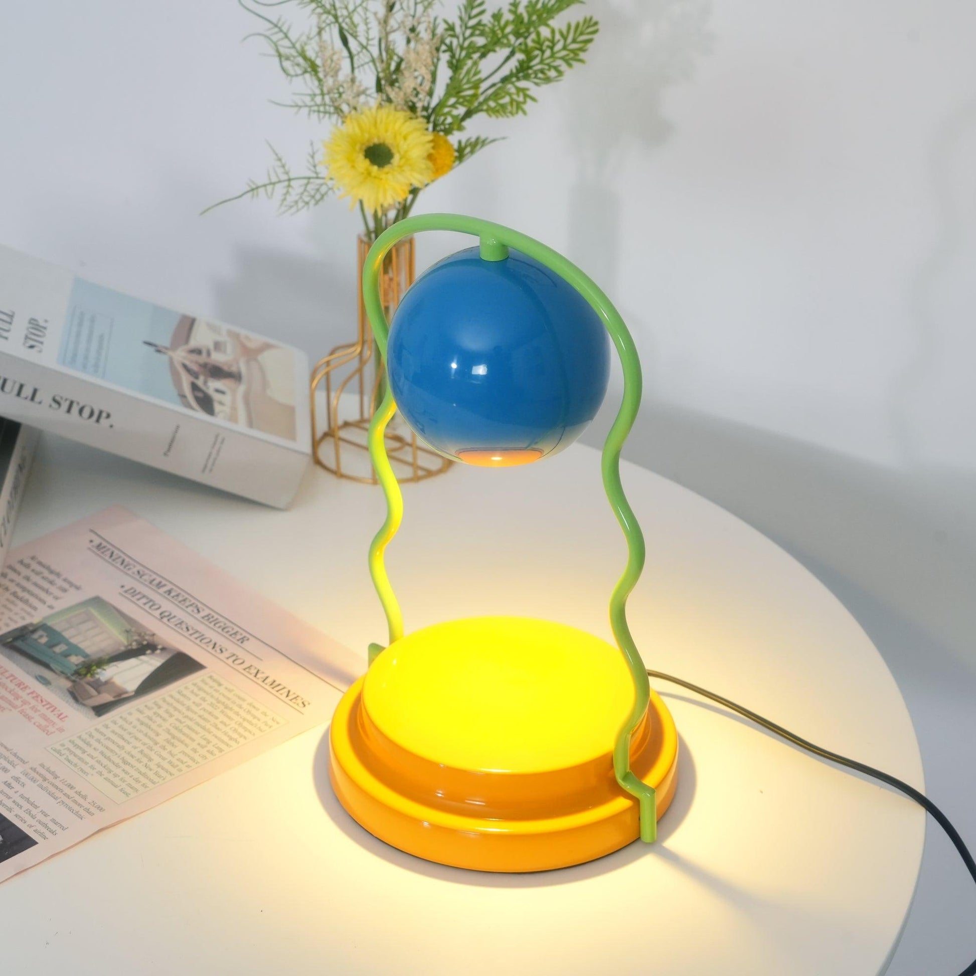 Squiggle Bright Table Lamp Table lamp