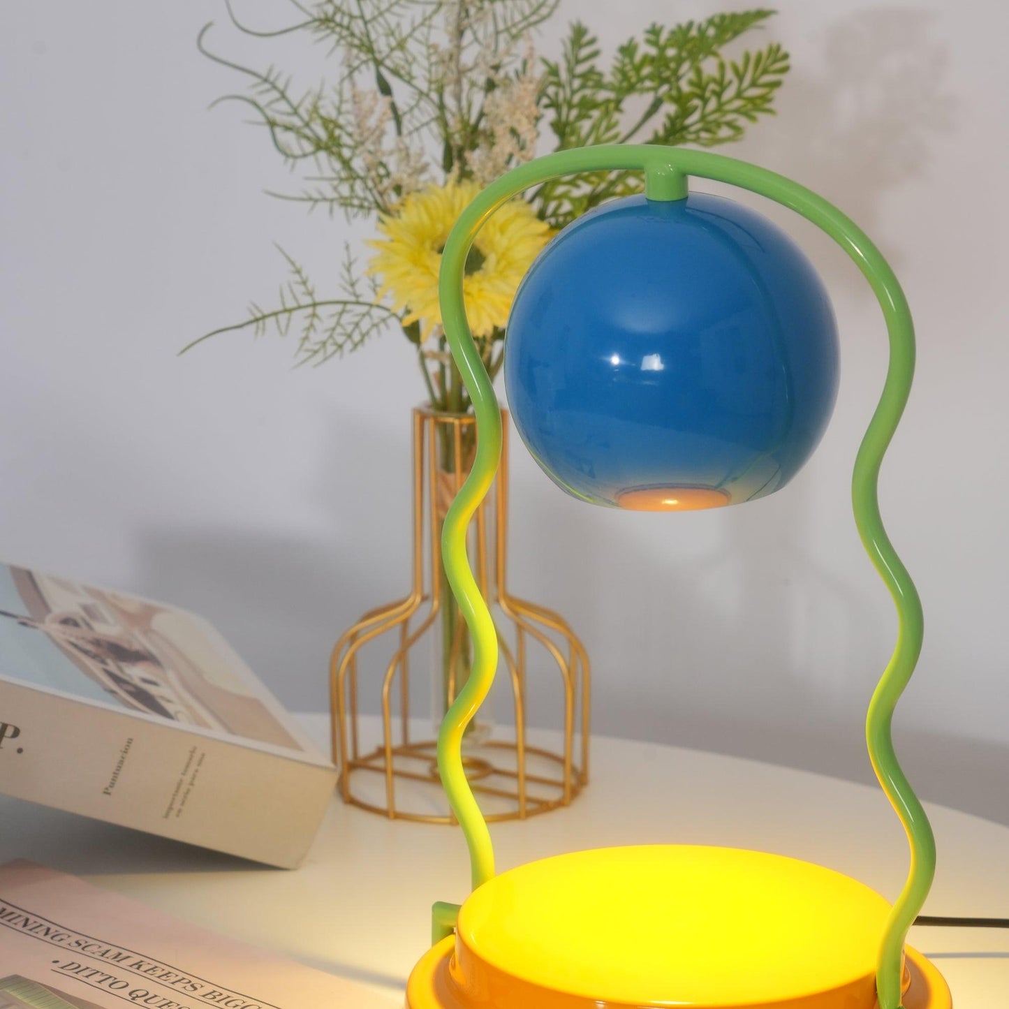 Squiggle Bright Table Lamp Table lamp