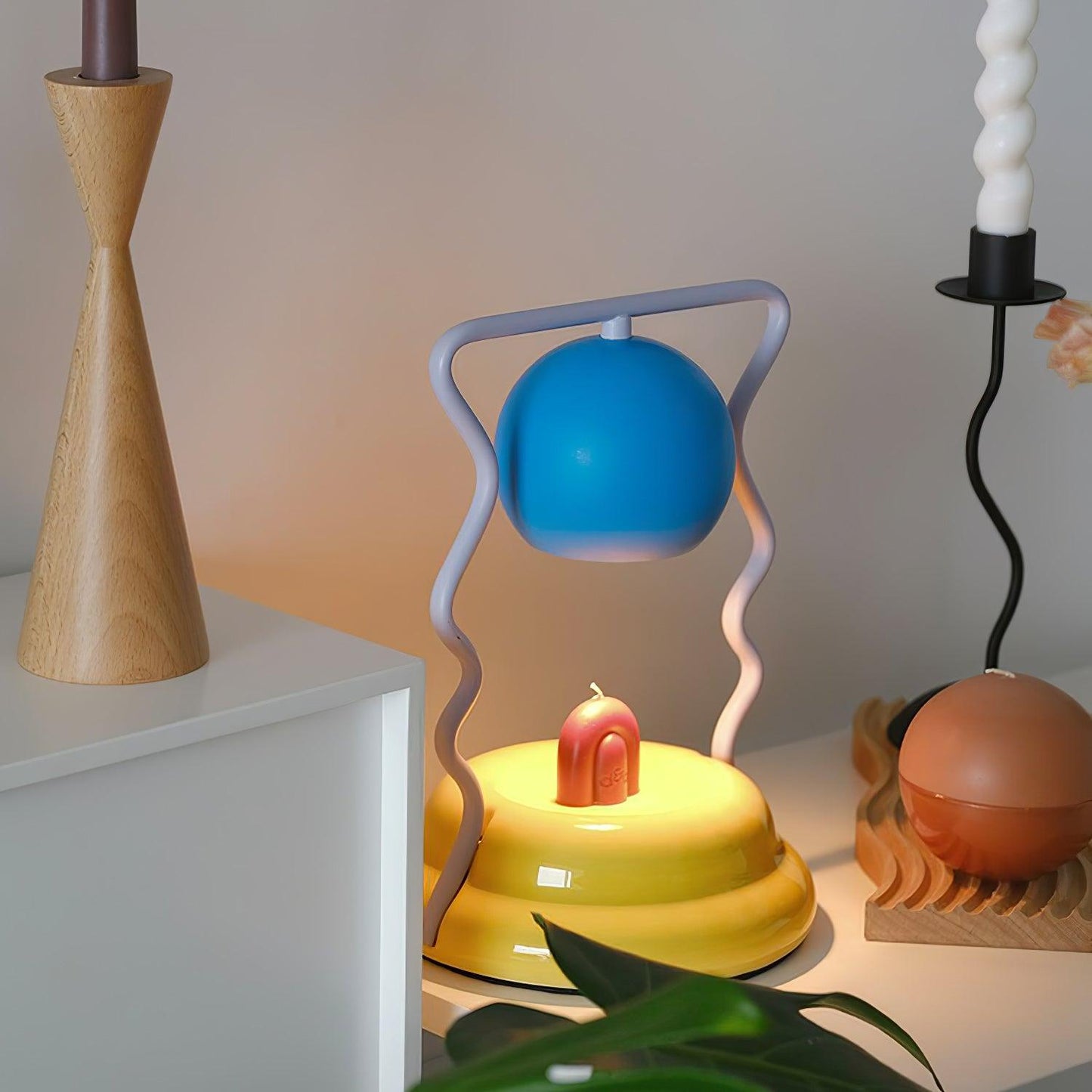 Squiggle Bright Table Lamp Table lamp