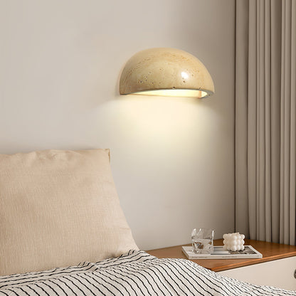 Stone Dusk Wall Light Dia 5.9’’ x H 2.8’’ / Yellow Travertine / Warm Light Wall lamp