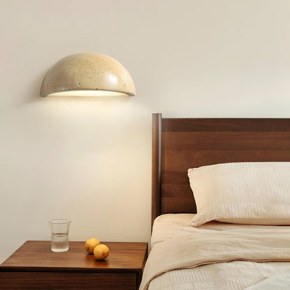 Stone Dusk Wall Light Dia 5.9’’ x H 2.8’’ / Yellow Travertine / Warm Light Wall lamp