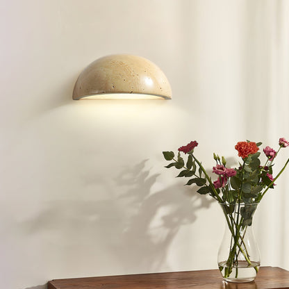 Stone Dusk Wall Light Dia 5.9’’ x H 2.8’’ / Yellow Travertine / Warm Light Wall lamp