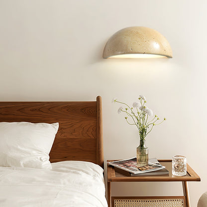 Stone Dusk Wall Light Dia 5.9’’ x H 2.8’’ / Yellow Travertine / Warm Light Wall lamp