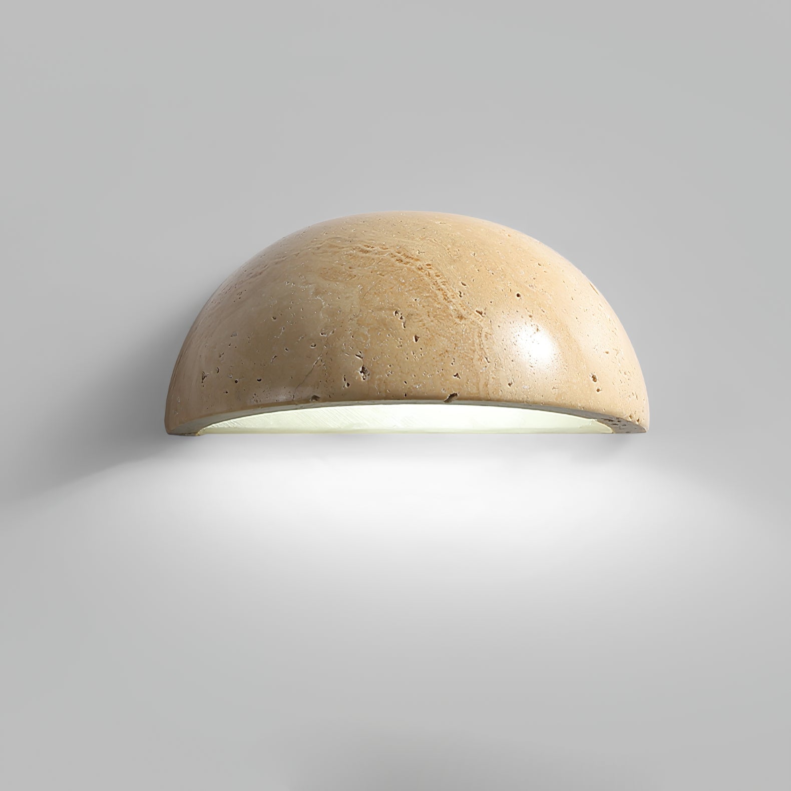 Stone Dusk Wall Light Dia 5.9’’ x H 2.8’’ / Yellow Travertine / Warm Light Wall lamp