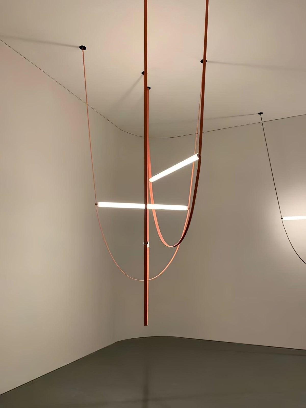 Straight Belt Pendant Lamp Chandelier