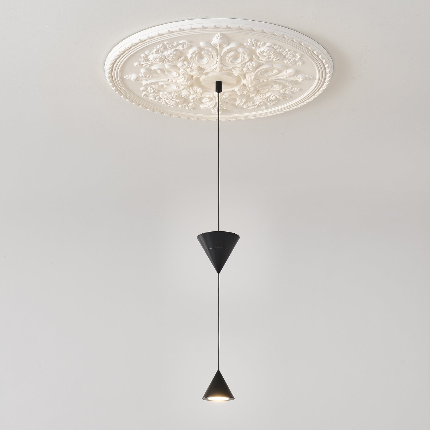 Stralunata Pendant Lamp Pendant light