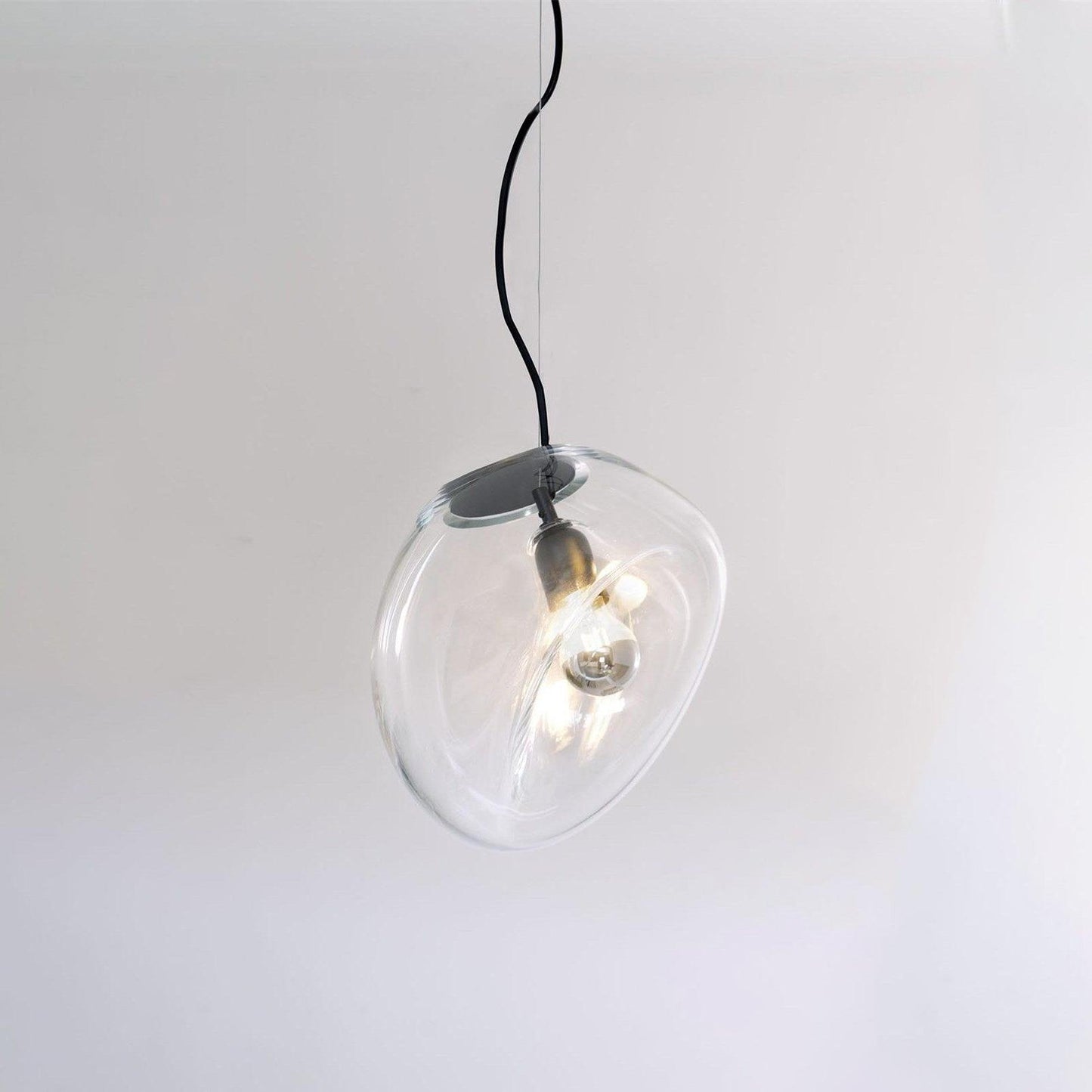 Suspended Water Drop Pendant Lamp Pendant light