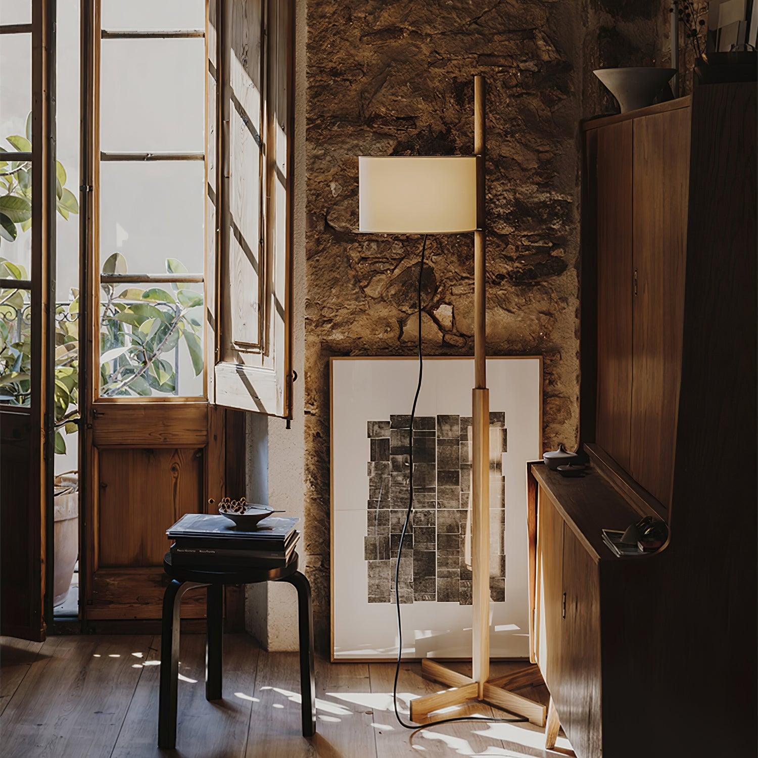 Svelte Silhouette Floor Lamp Floor lamp